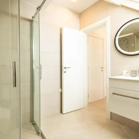 Сasa de vacaciones Stunning House In The Old Town By Irundo *