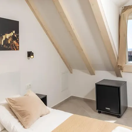 Stunning House In The Old Town By Irundo