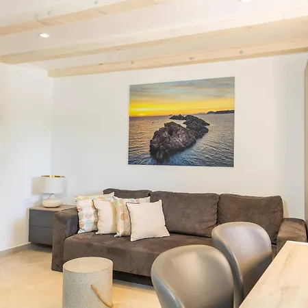 Stunning House In The Old Town By Irundo * ドゥブロブニク