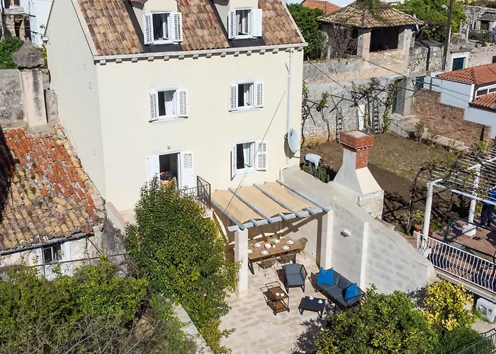 Stunning House In The Old Town By Irundo Dubrovnik