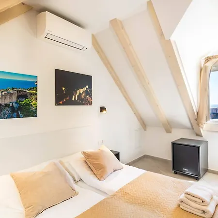 Stunning House In The Old Town By Irundo Hébergement de vacances Dubrovnik